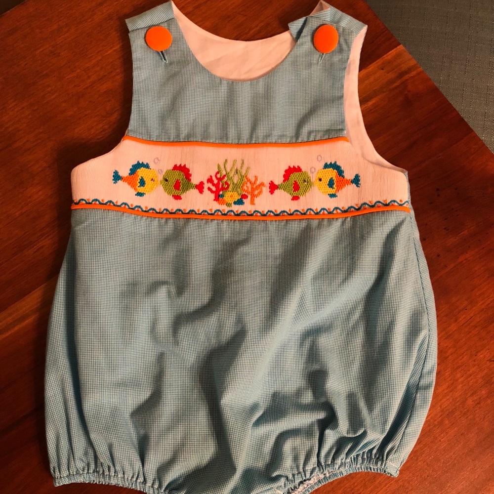 Blue gingham smocked fish bubble.